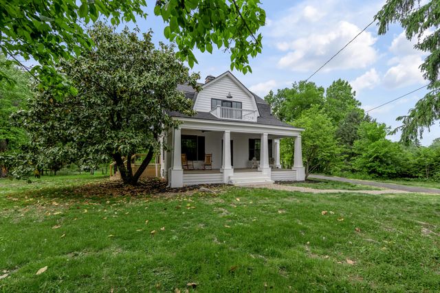 2775 Paris Pike, Lexington, KY 40511