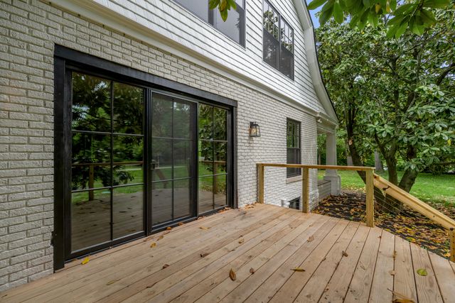 2775 Paris Pike, Lexington, KY 40511