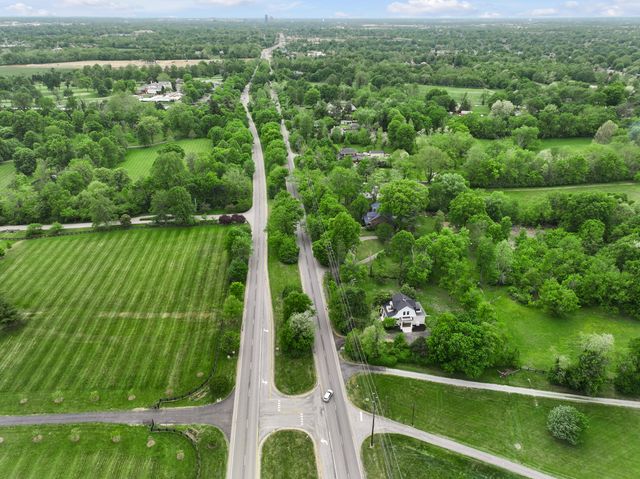 2775 Paris Pike, Lexington, KY 40511