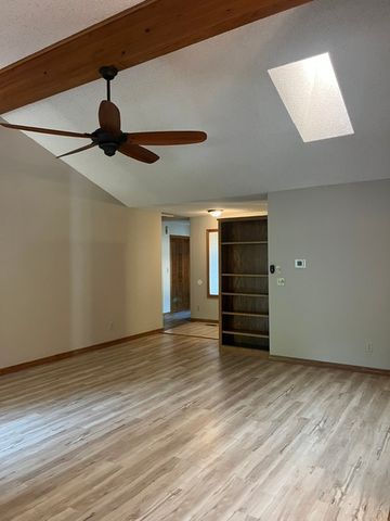 1 Curry Lane, Bella Vista, AR 72715