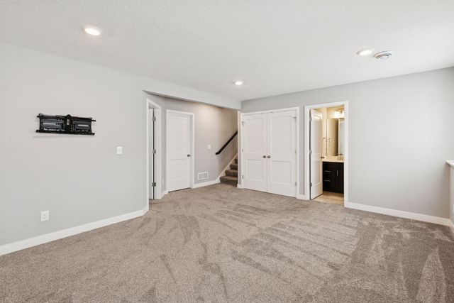 13824 Anderson Drive, Rosemount, MN 55068