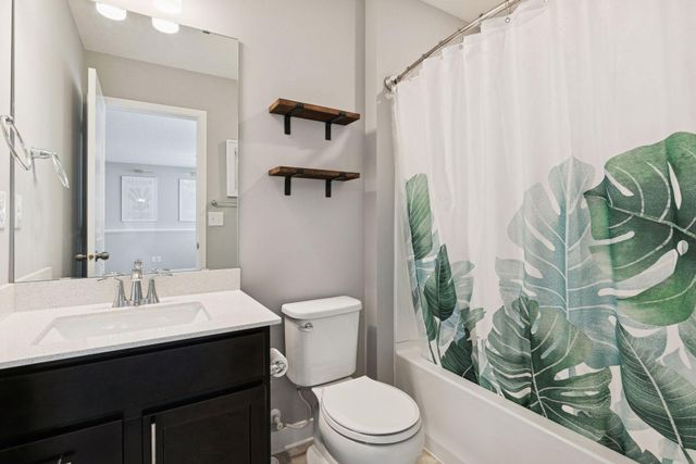 13824 Anderson Drive, Rosemount, MN 55068