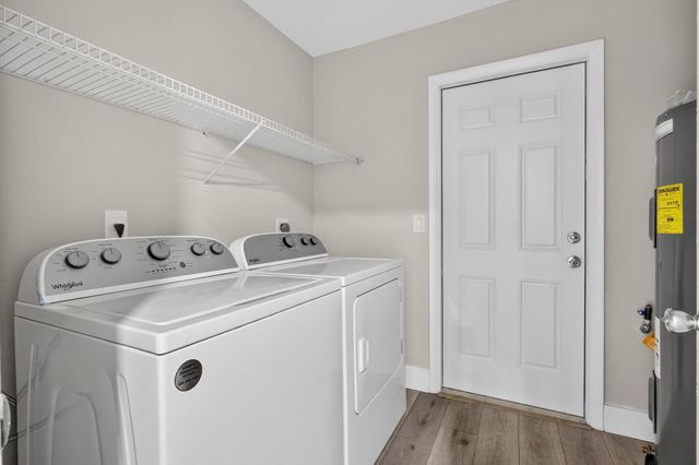 1202 Essex Drive, Wellington, FL 33414
