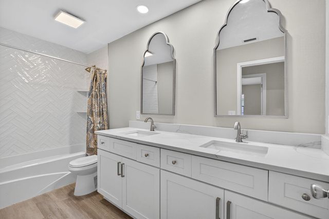 1202 Essex Drive, Wellington, FL 33414