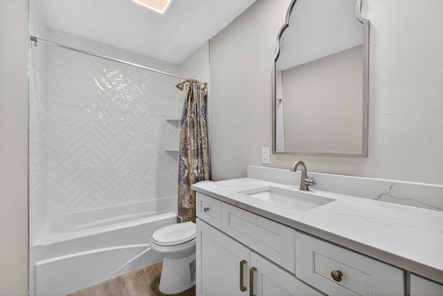 1202 Essex Drive, Wellington, FL 33414