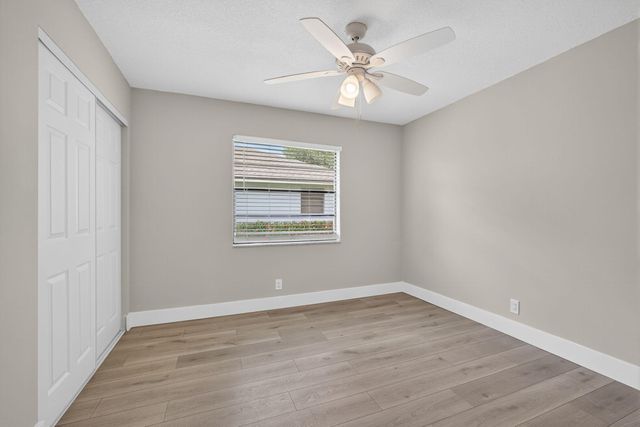 1202 Essex Drive, Wellington, FL 33414