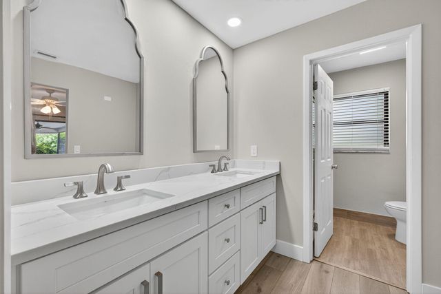 1202 Essex Drive, Wellington, FL 33414