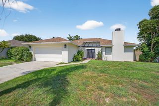 1202 Essex Drive, Wellington, FL 33414