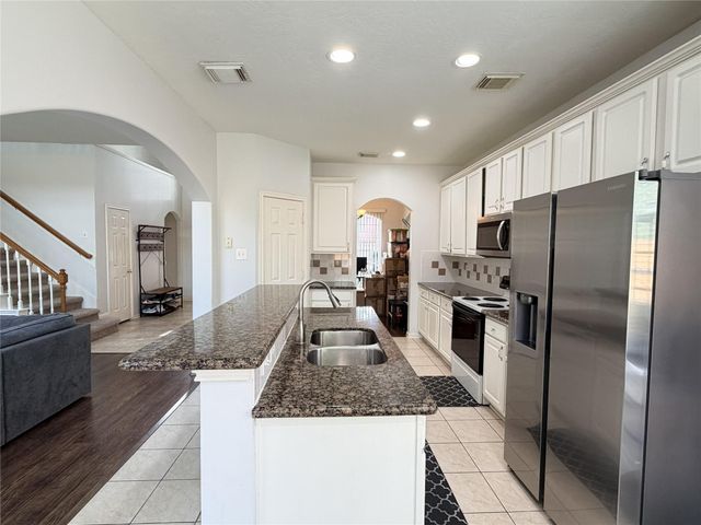 1031 Norfolk Drive, Pearland, TX 77584