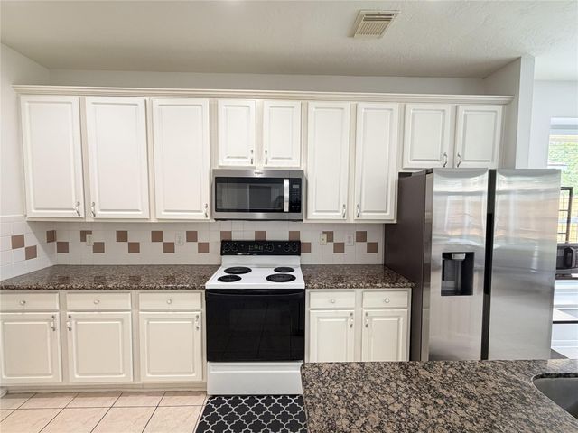 1031 Norfolk Drive, Pearland, TX 77584