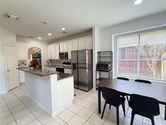1031 Norfolk Drive, Pearland, TX 77584