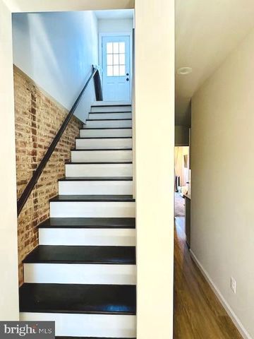 2210 EASTERN AVE, Baltimore, MD 21231