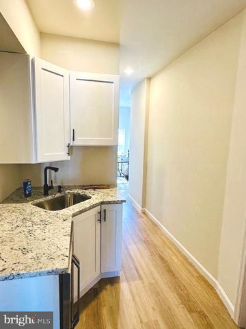 2210 EASTERN AVE, Baltimore, MD 21231