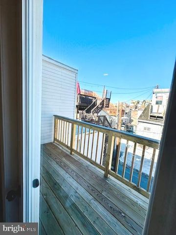 2210 EASTERN AVE, Baltimore, MD 21231