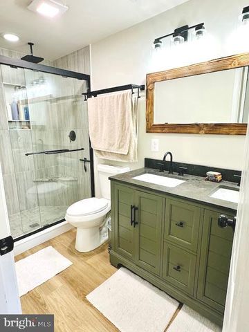 2210 EASTERN AVE, Baltimore, MD 21231