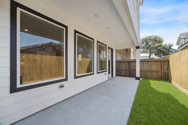 1321 Alexander Street, Houston, TX 77008