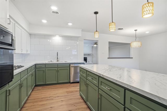 1236 Terrace Drive, Grapevine, TX 76051