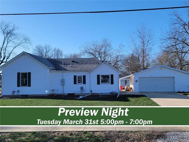 423 Taylor Street, Staunton, IL 62088