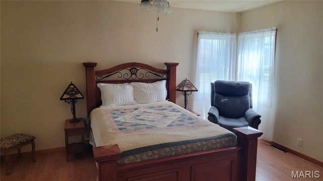 423 Taylor Street, Staunton, IL 62088