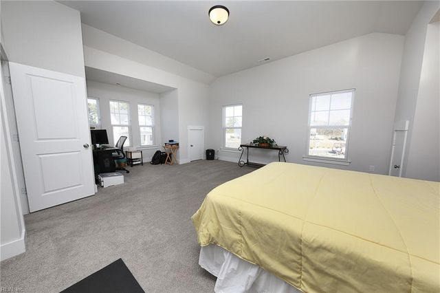 203 Farmstead LOOP, Moyock, NC 27958