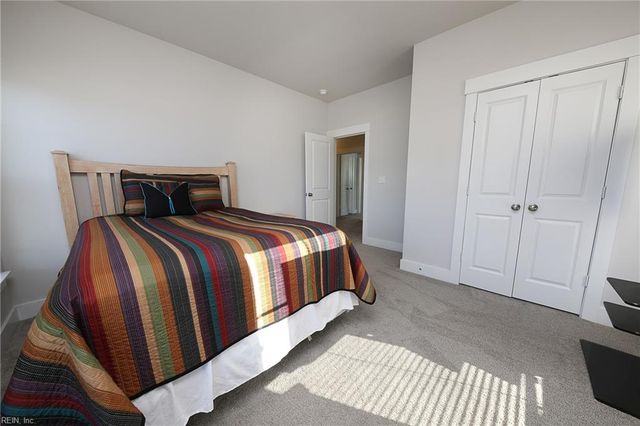 203 Farmstead LOOP, Moyock, NC 27958