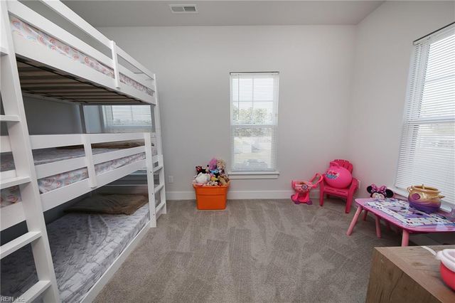 203 Farmstead LOOP, Moyock, NC 27958