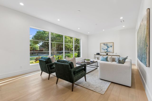 6215 Lafayette, Dallas, TX 75230