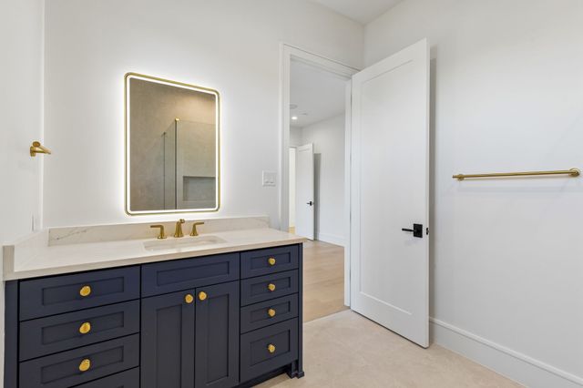 6215 Lafayette, Dallas, TX 75230