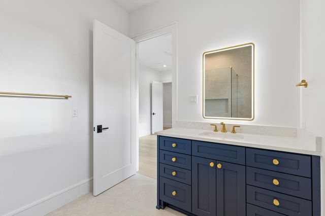 6215 Lafayette, Dallas, TX 75230