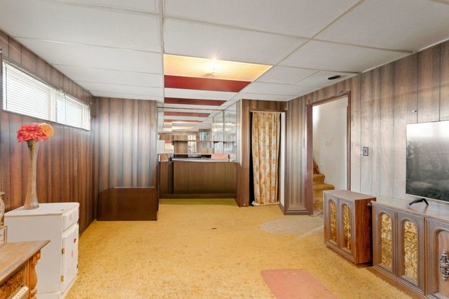 6903 N Monroe St, Spokane, WA 99208