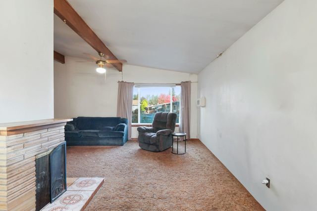 6903 N Monroe St, Spokane, WA 99208