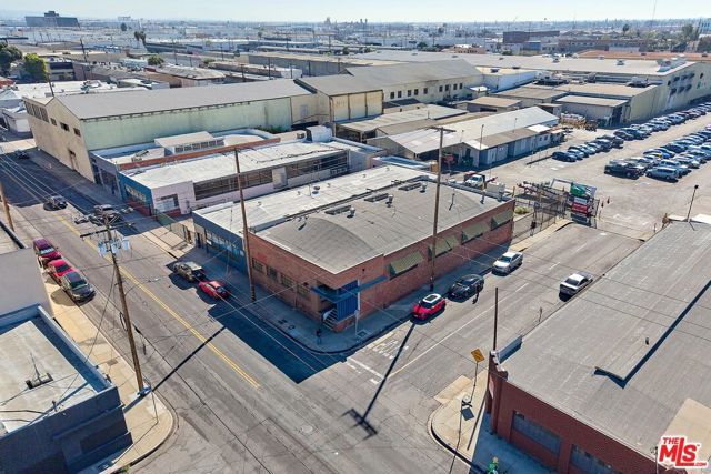 2302 E 38th Street, Vernon, CA 90058