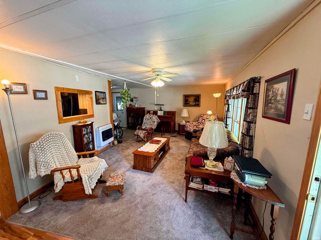 102 W Williams Street, Loogootee, IN 47553