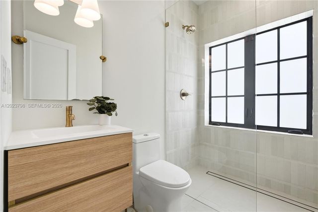1220 Cordova St, Coral Gables, FL 33134