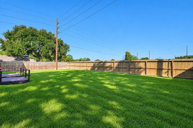 10402 Trading Post Drive, Houston, TX 77064