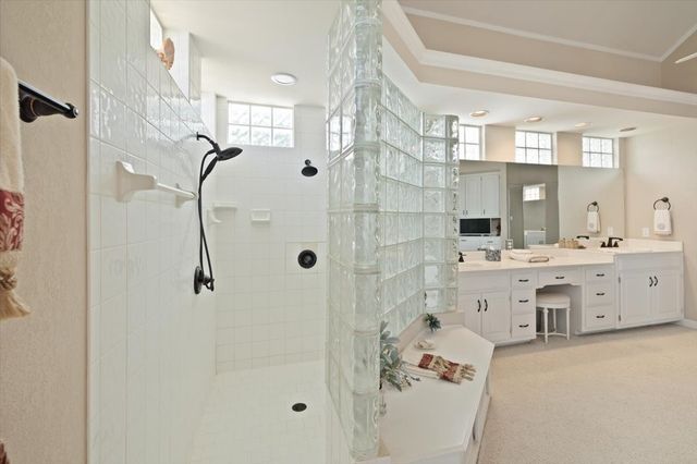 2907 Monties Lane, Arlington, TX 76015
