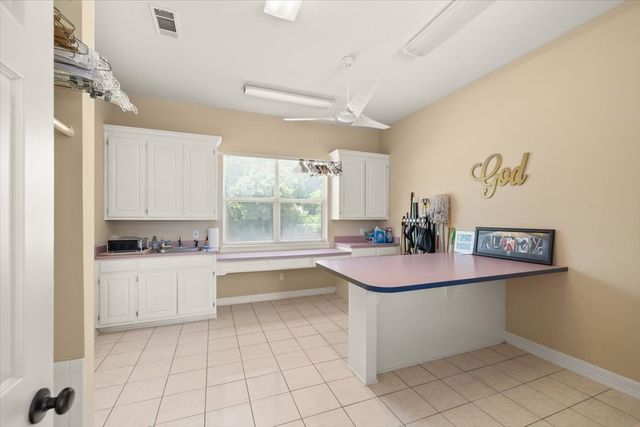 2907 Monties Lane, Arlington, TX 76015