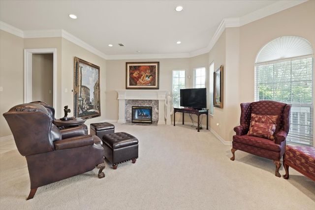 2907 Monties Lane, Arlington, TX 76015