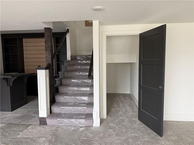 8020 Round Prairie Street, Shawnee, KS 66220