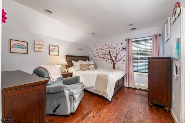 153 Howard Ave, Rochelle Park Twp., NJ 07662