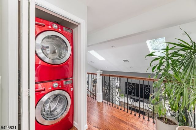 153 Howard Ave, Rochelle Park Twp., NJ 07662