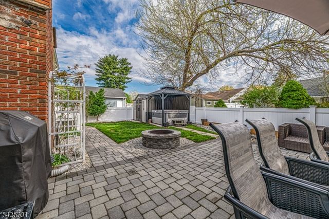 153 Howard Ave, Rochelle Park Twp., NJ 07662