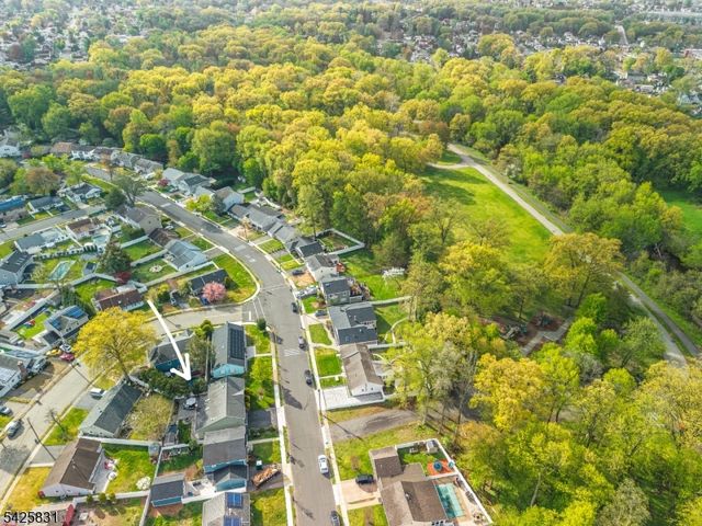 153 Howard Ave, Rochelle Park Twp., NJ 07662