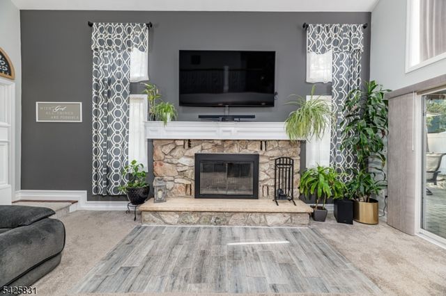 153 Howard Ave, Rochelle Park Twp., NJ 07662