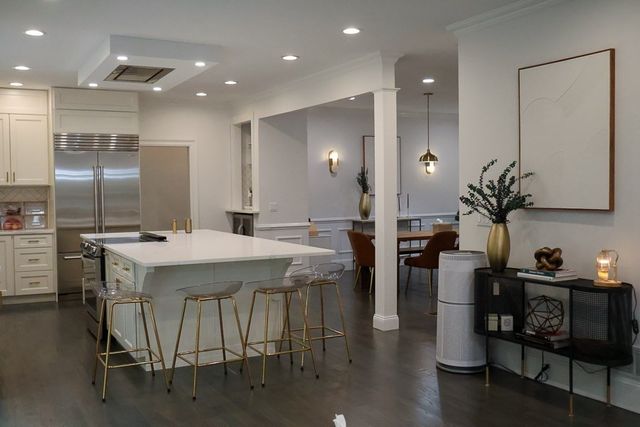 5 Merriam Avenue, Shrewsbury, MA 01545