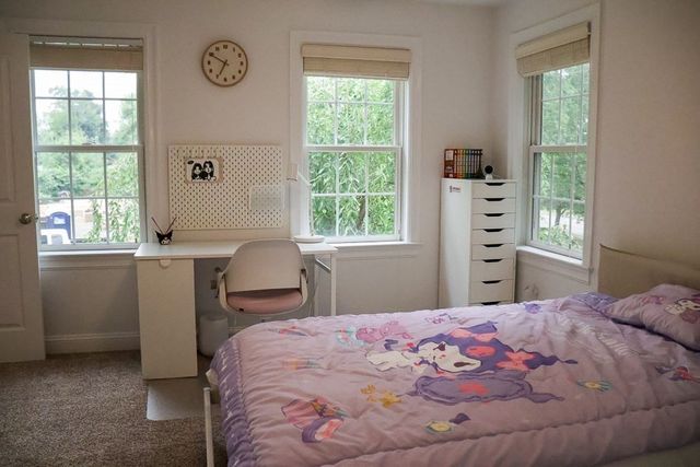 5 Merriam Avenue, Shrewsbury, MA 01545