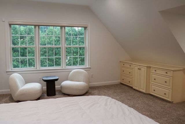 5 Merriam Avenue, Shrewsbury, MA 01545