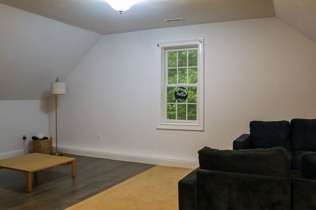 5 Merriam Avenue, Shrewsbury, MA 01545
