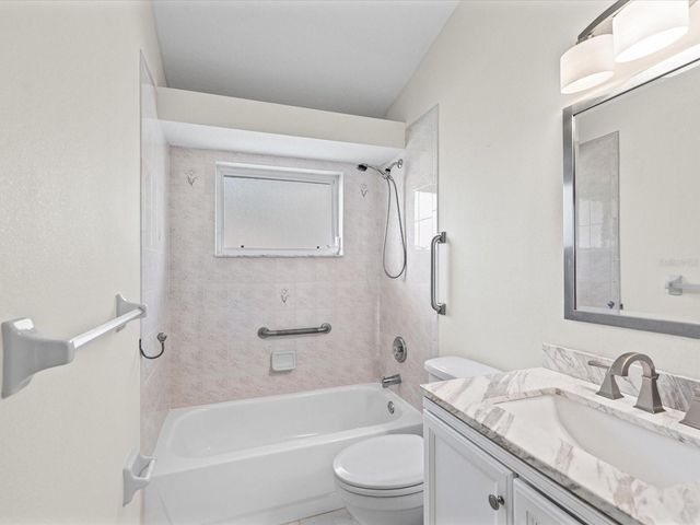 11621 HOLLY ANN DRIVE, New Port Richey, FL 34654