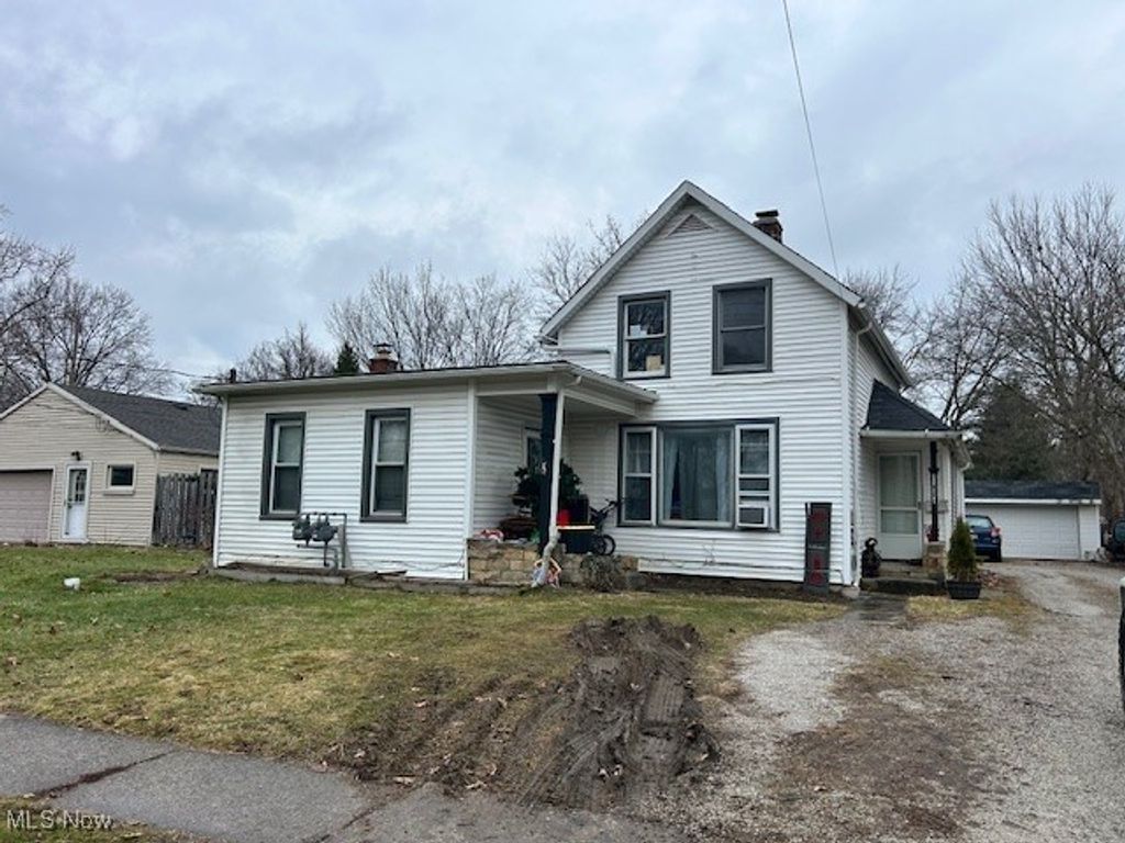 300 West Street, Berea, OH 44017